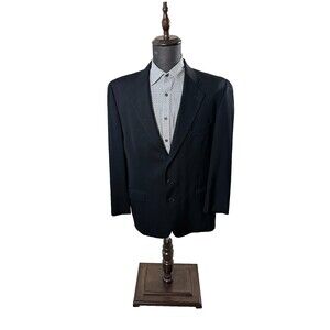 Joseph Aboud Suit Men 42 R, gently used